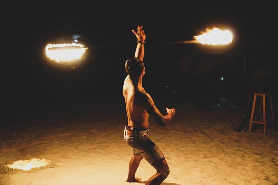 קו לארן Tawaen Beach Resort מראה חיצוני תמונה