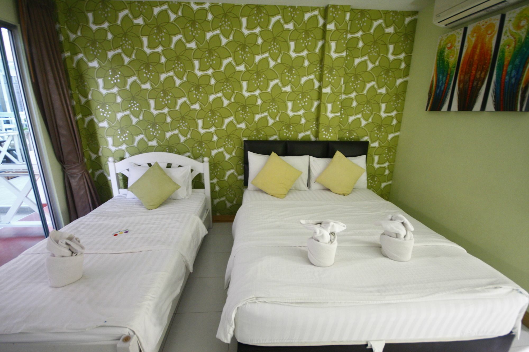קו לארן Tawaen Beach Resort מראה חיצוני תמונה